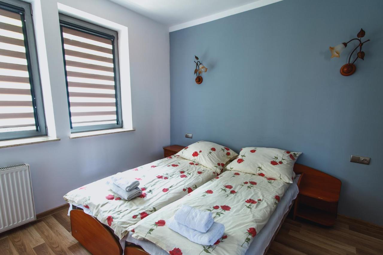 Motel Na Granicy Chyzne Zewnętrze zdjęcie